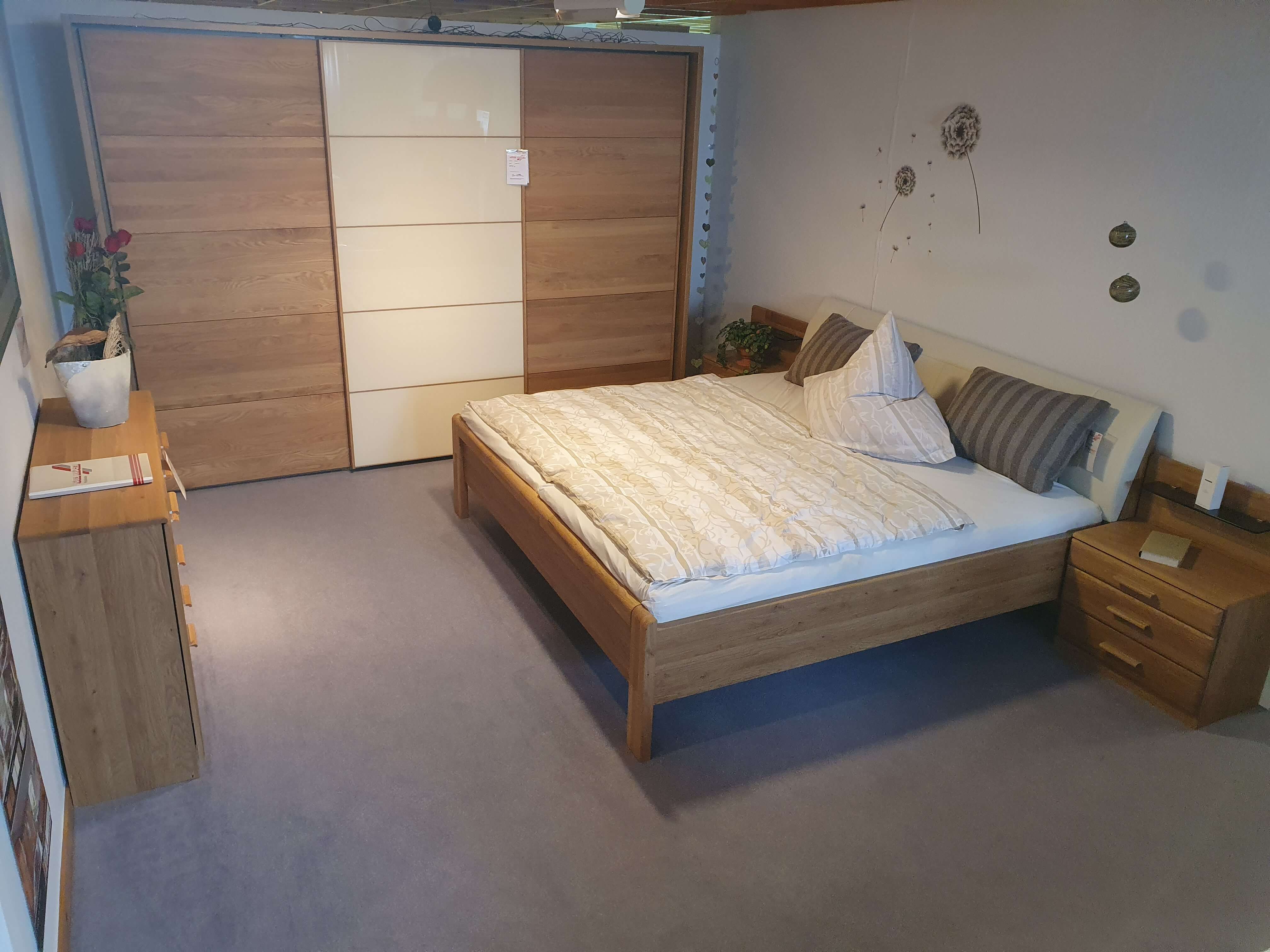 TOLEDO  421 Schlafzimmer  Eiche teilmassiv Schwebetürenschrank Bett Nachtkonsolen