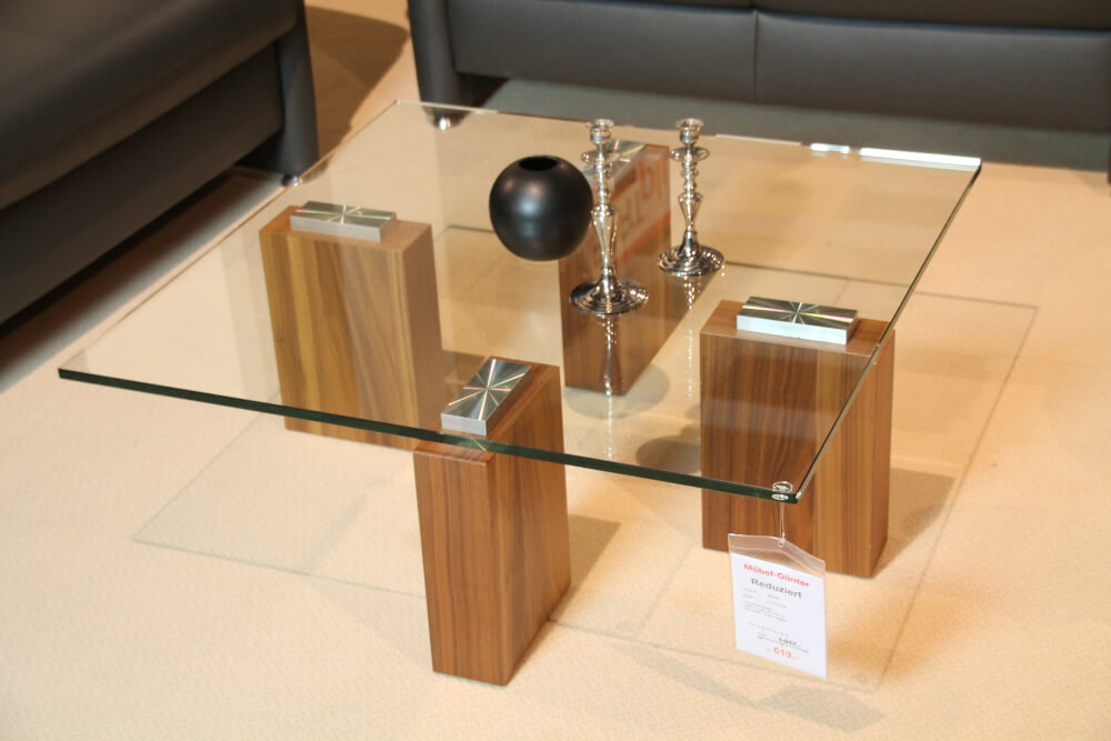 1133 KNGR, Couchtisch auf Rollen, Nussbaumfarben