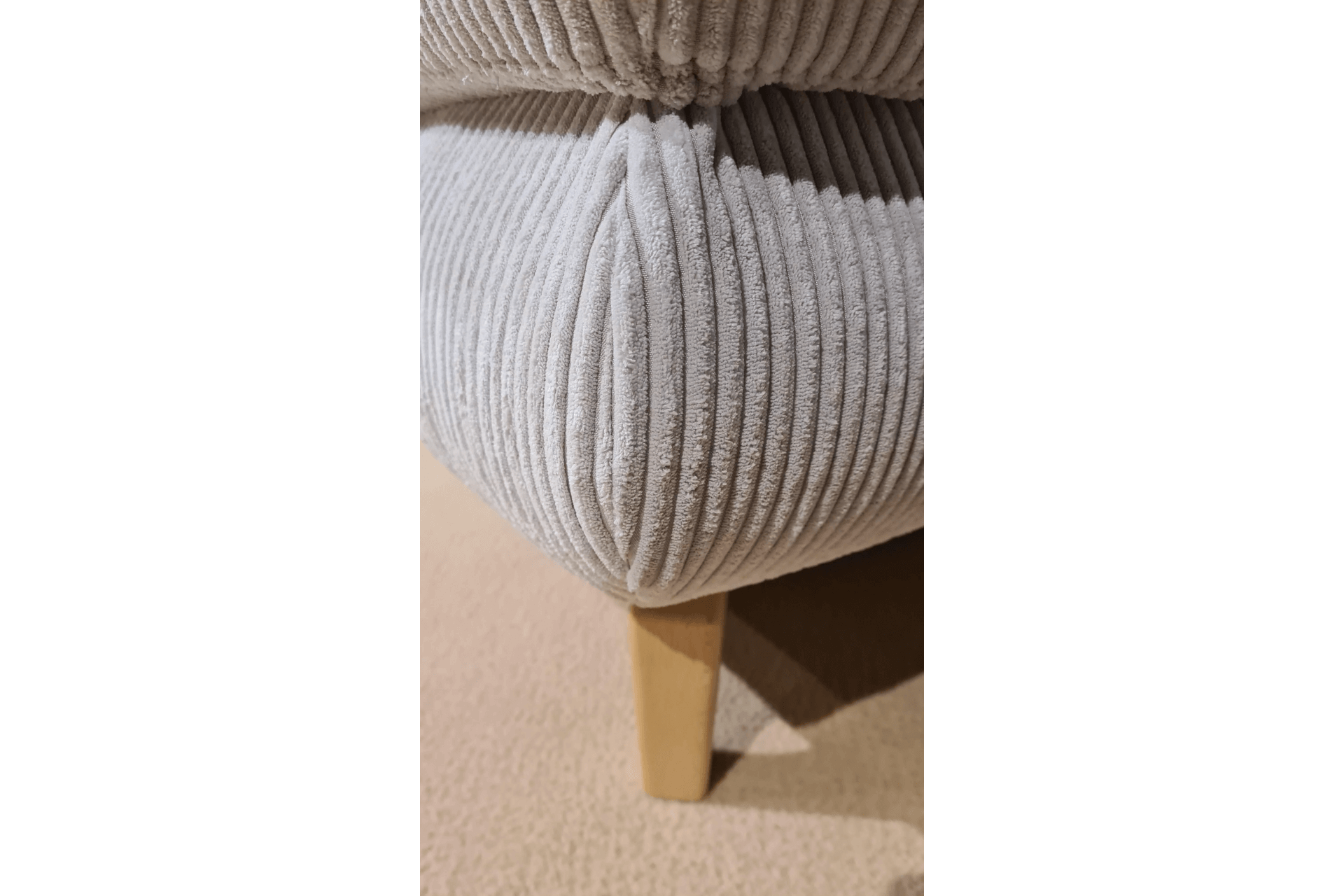 Querschläfer      Querschläfer