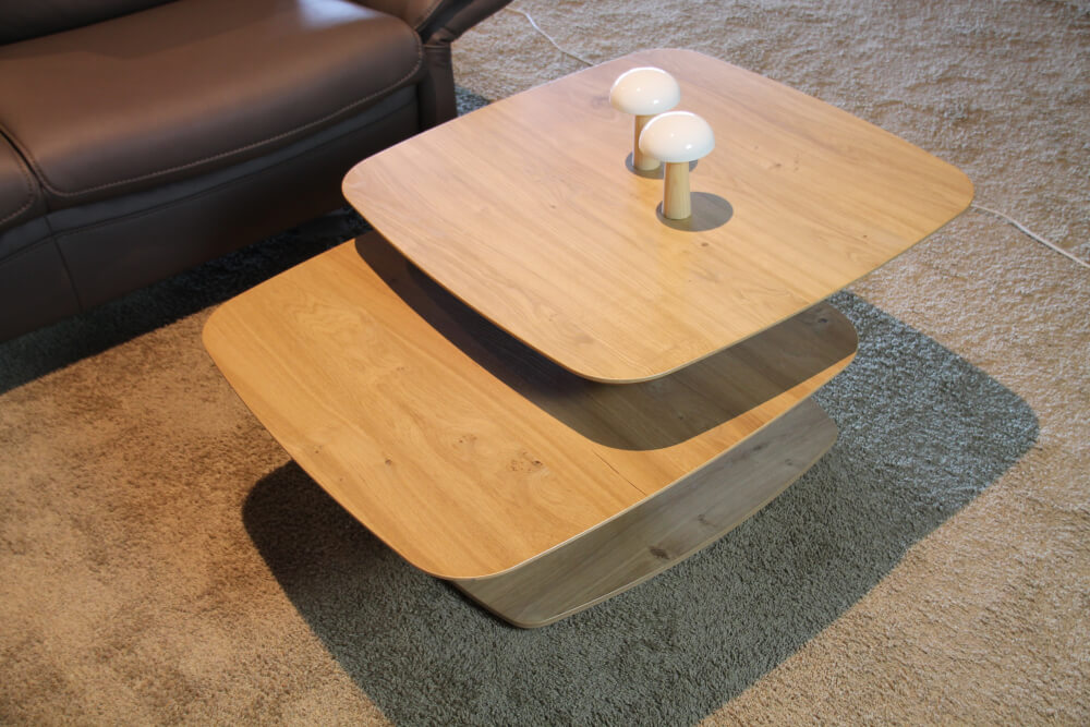 1867 - WEI  - Couchtisch  Wildeiche schwenkbar