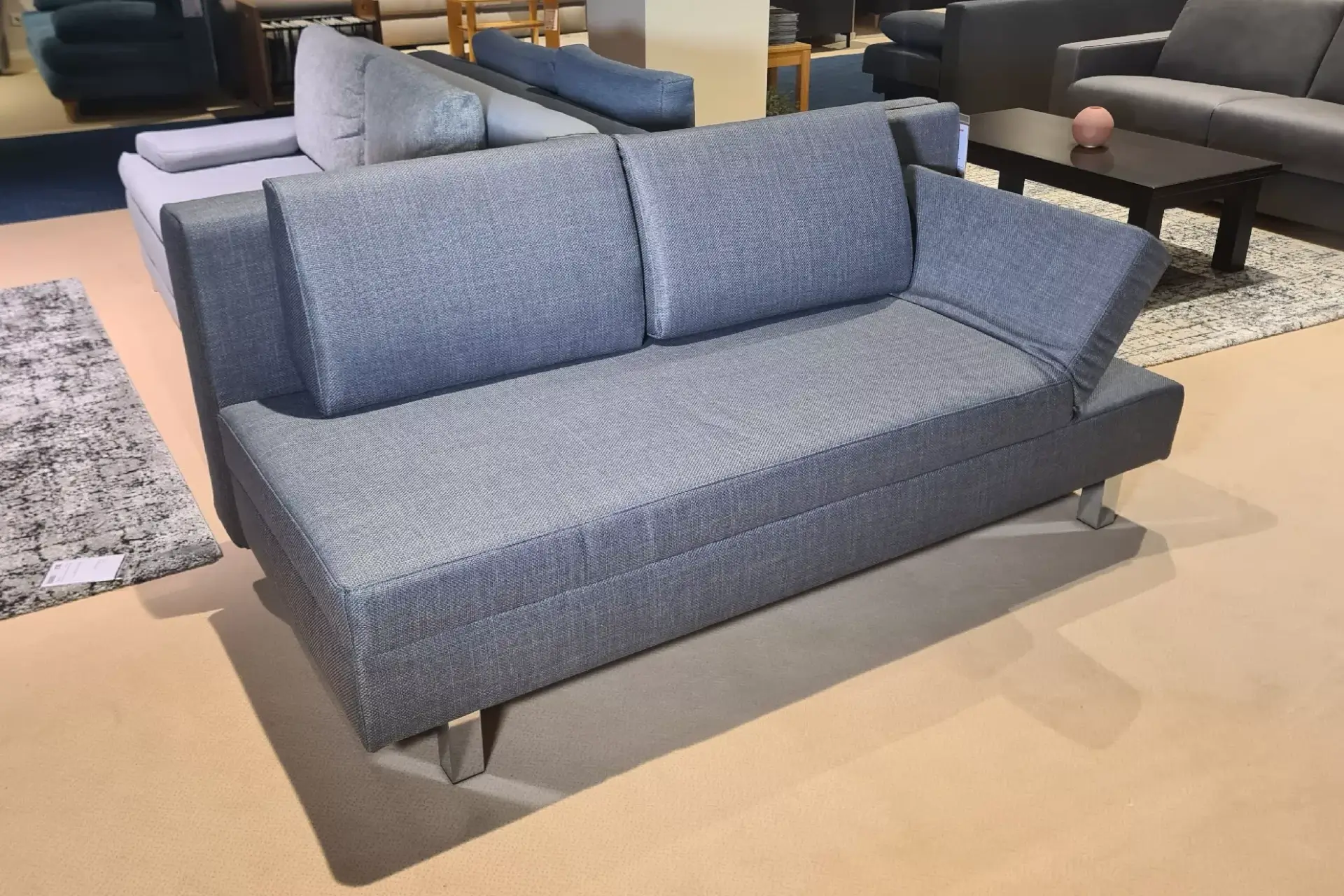 Tino - B Querschläfer   