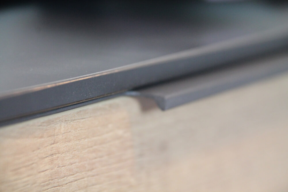 1523 - 65 RA Schreibtisch    